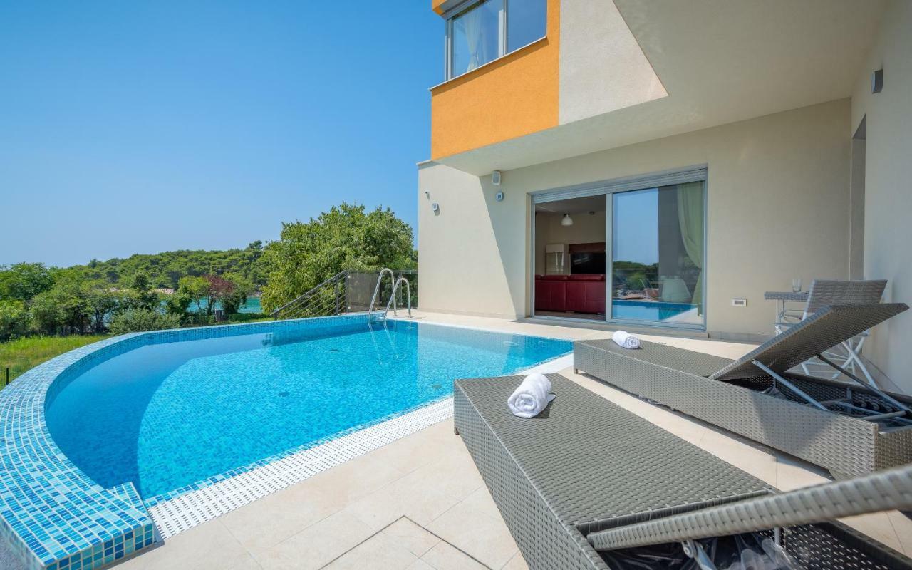 Villa Magnolija Pola Esterno foto